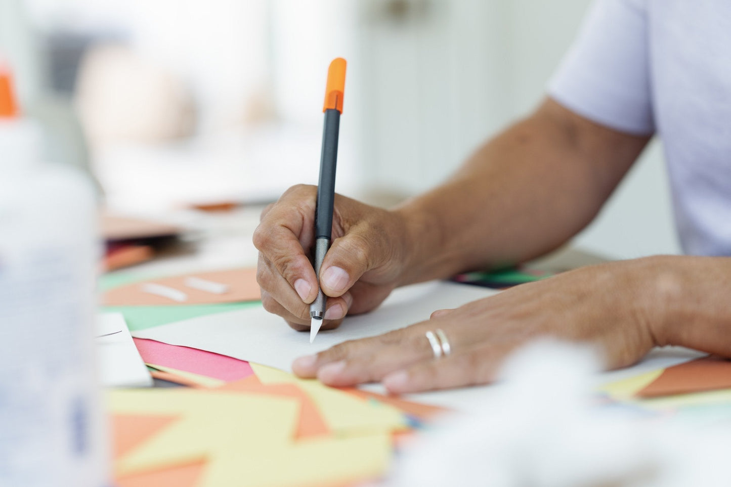 Taglierino per lavori artigianali